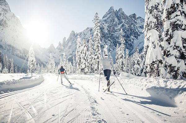 Fun Active organised cross-country skiing tours in Dolomites, Cortina, Winter Holidays South Tyrol
