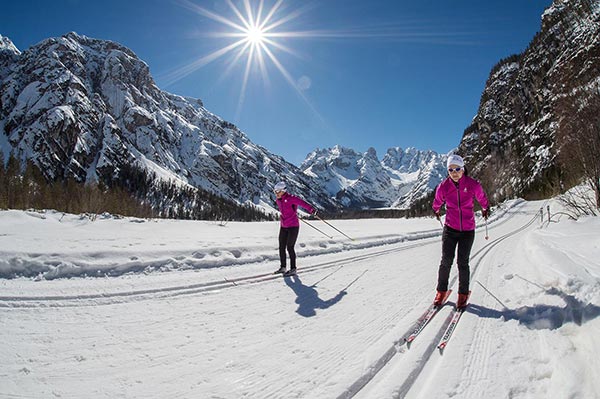 Fun Active organised cross-country skiing tours in Dolomites, Cortina, Winter Holidays South Tyrol
